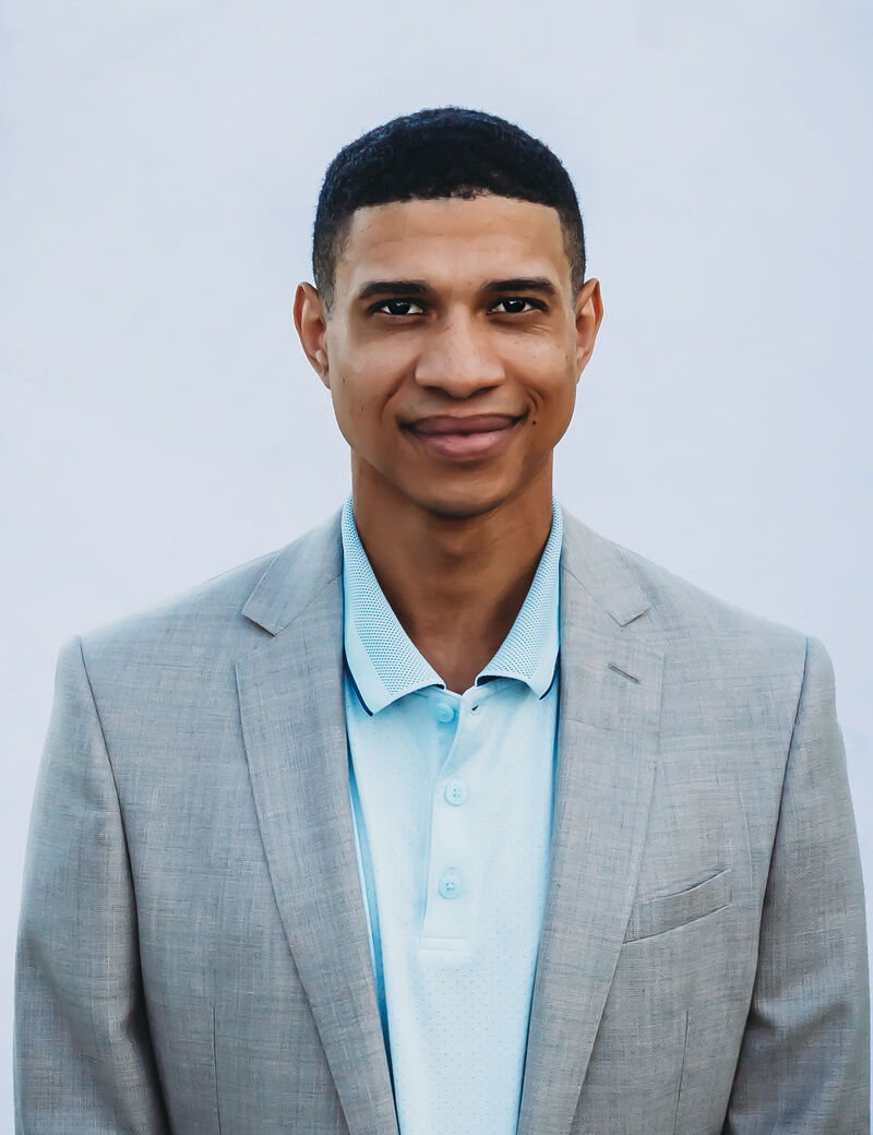 Dr. Damien Sampson